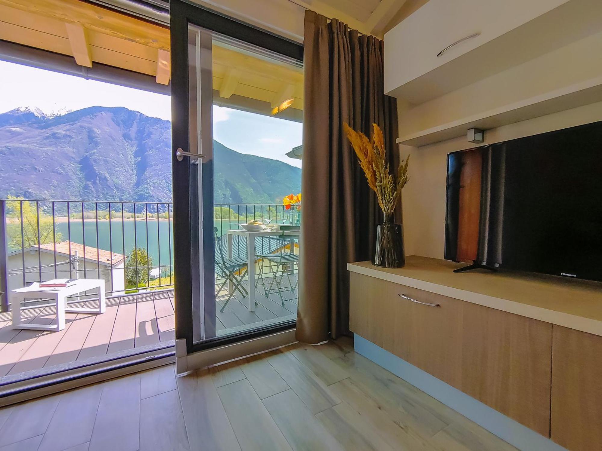 Dascio Dolce Ferienwohnung Panorama Balkon Am See Exterior photo